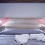 Apartman Right House - Characteristic Marina District *