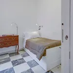 Right House - Characteristic Marina District Apartman