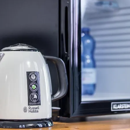 Right House - Characteristic Marina District Apartament *