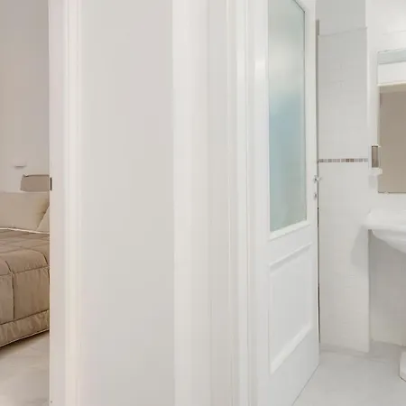 Right House - Characteristic Marina District *