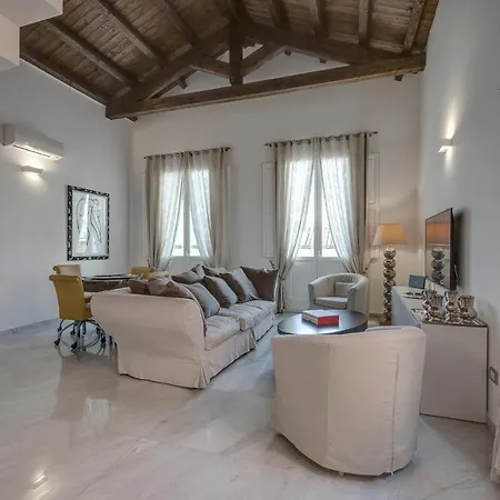 Right House - Characteristic Marina District * Cagliari