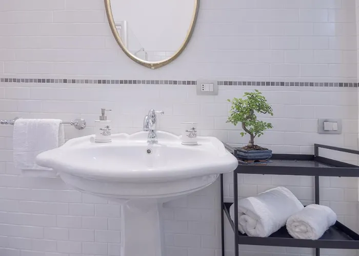 Right House - Characteristic Marina District Apartamento Cagliari