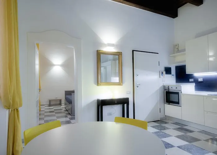 Right House - Characteristic Marina District Apartamento Cagliari