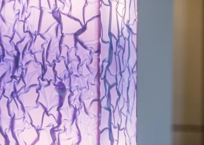 Right House - Characteristic Marina District