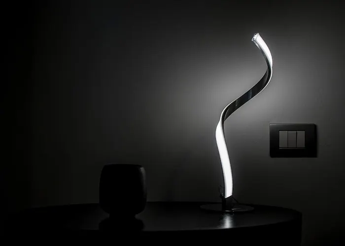 Right House - Characteristic Marina District Cagliari