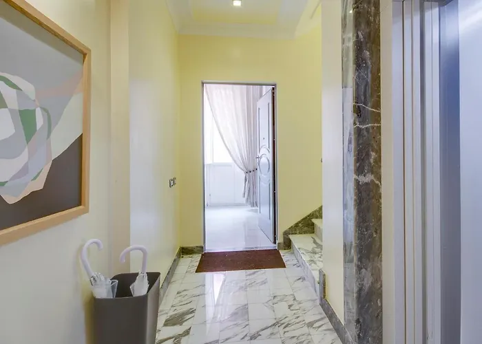 Right House - Characteristic Marina District *